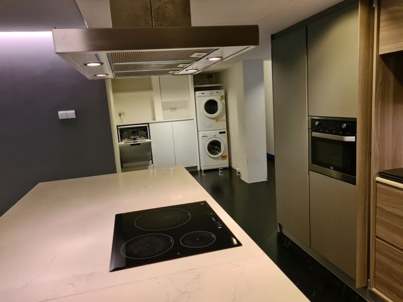 Crystal Court, 456 River Valley Road, 3 Bedrooms, 1,521 sqft, Apartment For Rent, by HT Lee, 23309843 - PropertyGuru.com.sg