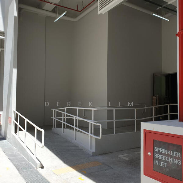 BS Centre, 243 Alexandra Road, 3,340 sqft, Light Industrial (B1) For Rent, by Derek Lim, 23310768 - CommercialGuru.com.sg