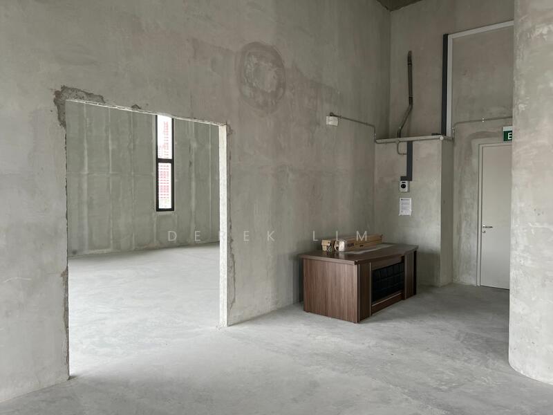 BS Centre, 243 Alexandra Road, 3,340 sqft, Light Industrial (B1) For Rent, by Derek Lim, 23310768 - CommercialGuru.com.sg