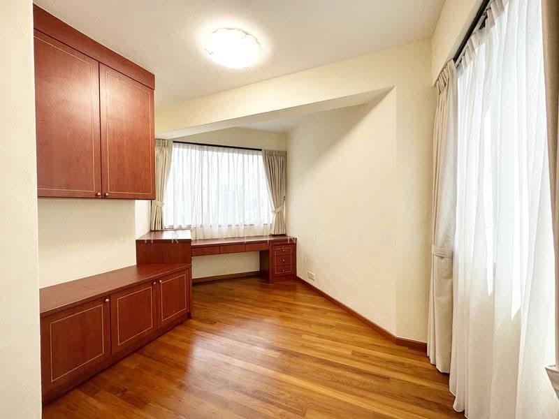 Elizabeth Heights, 57 Cairnhill Road, Orchard / River Valley, 4 Bedrooms, 2,572 sqft, Condominium For Rent, by Christine Low, 23312840 - PropertyGuru.com.sg