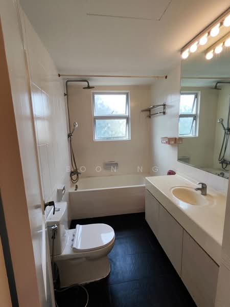 For Rent - Hillview 128