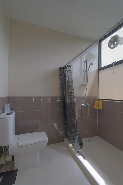 Warner Court, 110 Holland Ave, 2 Bedrooms, 1,195 sqft, Condominium For Rent, by Liza Xu, 23314489 - PropertyGuru.com.sg