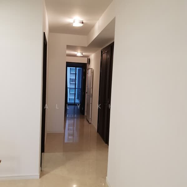 Thomson Grand, 23 Sin Ming Walk, 2 Bedrooms, 947 sqft, Condominium For Rent, by Ally Khoo, 23315725 - View at the walkway to private lift - PropertyGuru.com.sg