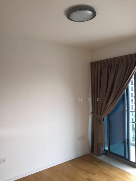 Thomson Grand, 23 Sin Ming Walk, 2 Bedrooms, 947 sqft, Condominium For Rent, by Ally Khoo, 23315725 - The Master Bedroom with balcony - PropertyGuru.com.sg
