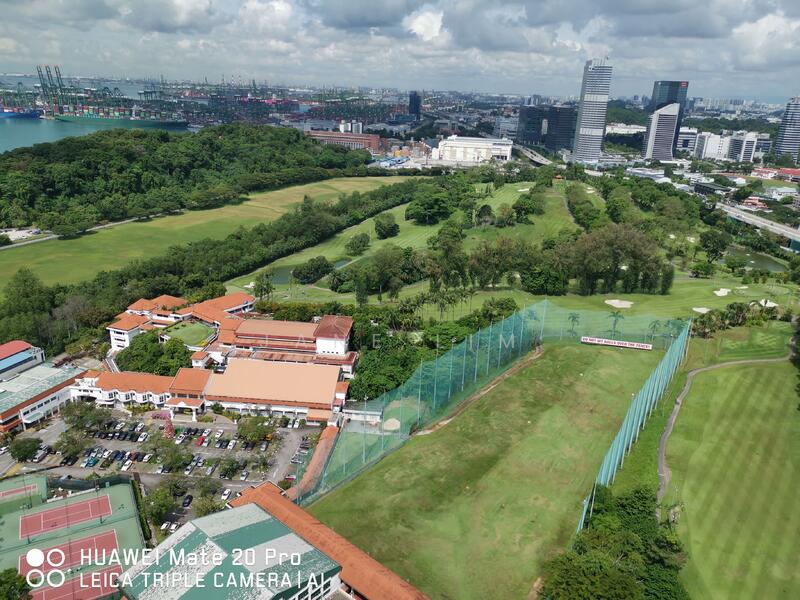 Master Rm Golf course view