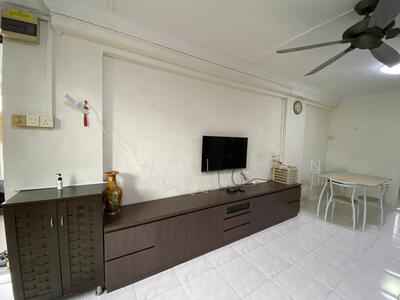 For Rent - 631 Hougang Avenue 8