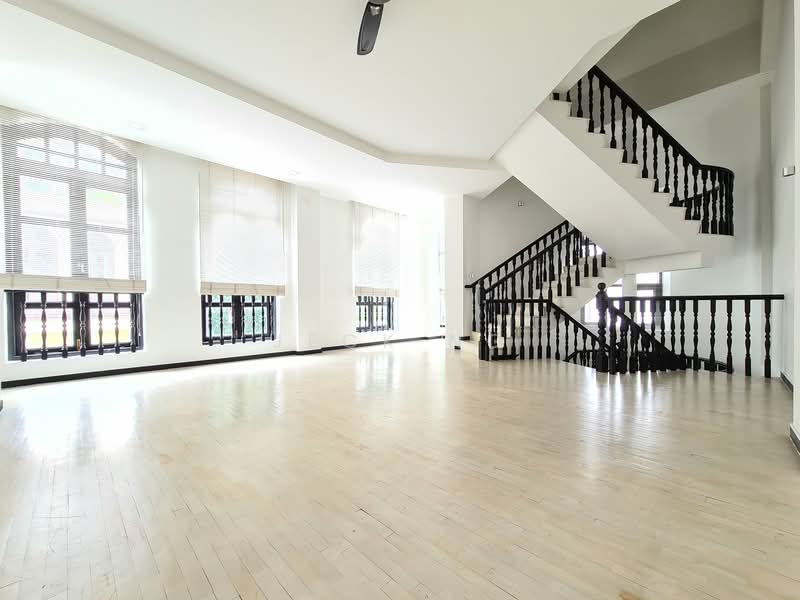 Mount Emily Road, Mount Emily Road, 3 Bedrooms, 2,500 sqft, Shophouse For Rent, by Jeck Ng, 23319268 - 2nd Floor - Living Area - PropertyGuru.com.sg