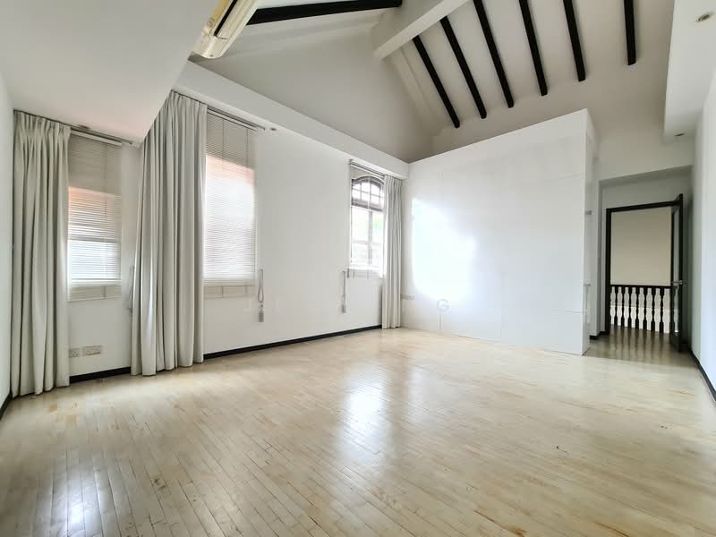 Mount Emily Road, Mount Emily Road, 3 Bedrooms, 2,500 sqft, Shophouse For Rent, by Jeck Ng, 23319268 - 3rd Floor - Master Bedroom - PropertyGuru.com.sg