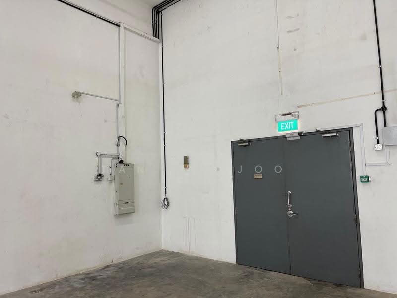 Citilink Warehouse Complex, 102E Pasir Panjang Road, Buona Vista / West Coast / Clementi New Town, 1,636 sqft, Light Industrial (B1) For Rent, by Tan Yee Joo, 23319968 - Interior - CommercialGuru.com.sg