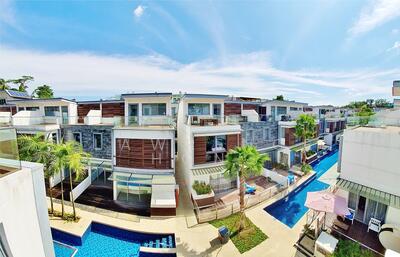 For Rent - Greenwood Mews