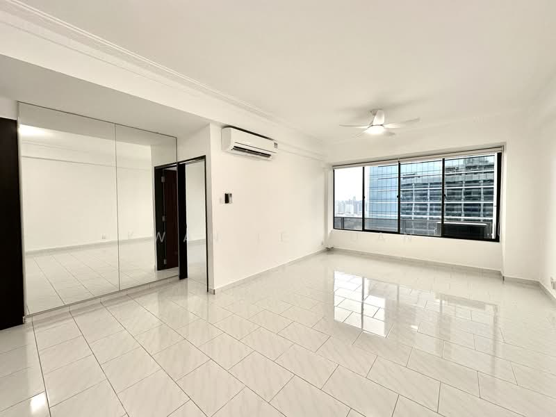 For Rent - International Plaza