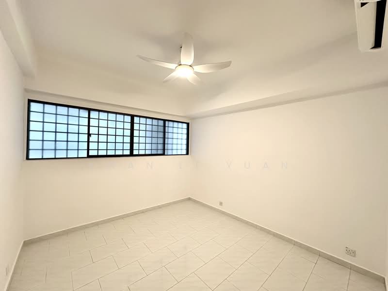 For Rent - International Plaza