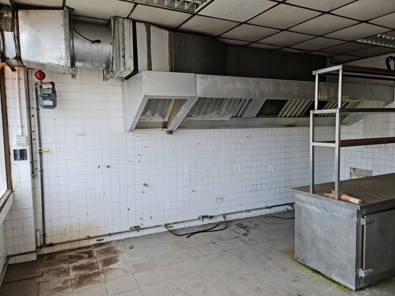 Upper Serangoon Shopping Centre, 756 Upper Serangoon Road, Hougang / Punggol / Sengkang, 1,399 sqft, Mall Shop For Rent, by David Chia, 23322699 - CommercialGuru.com.sg