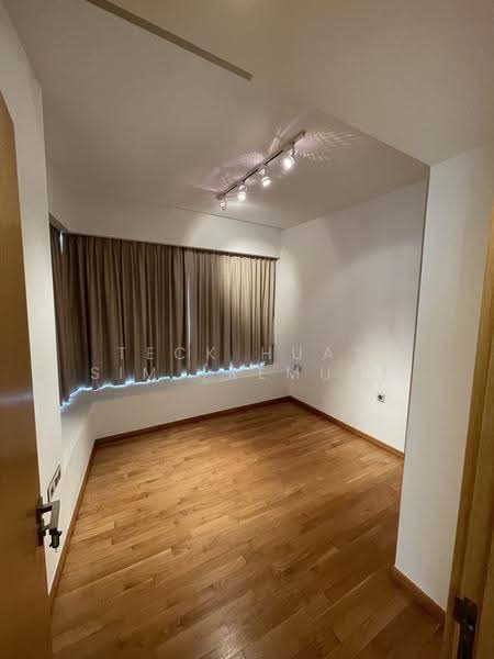 One Shenton, 1 Shenton Way, Boat Quay / Raffles Place / Marina, 3 Bedrooms, 1,592 sqft, Condominium For Rent, by Teck Huat Sim (Remus), 23322769 - PropertyGuru.com.sg