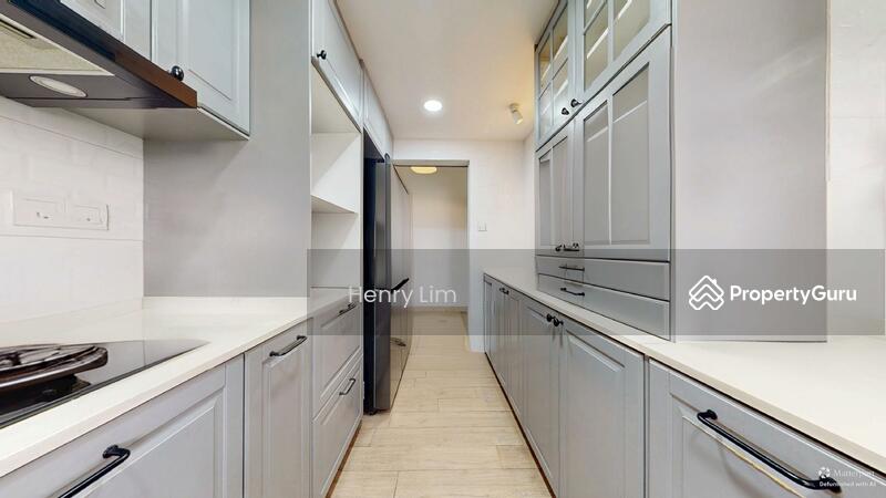 For Sale - Chantilly Rise