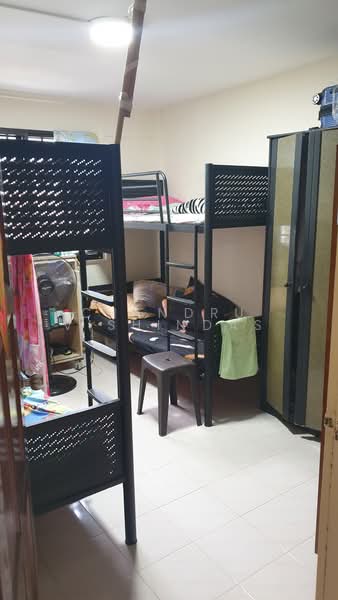 116 Lorong 2 Toa Payoh, 116 Lorong 2 Toa Payoh, 2 Bedrooms, 678 sqft, HDB Flat For Rent, by Cruz V, 23324863 - Rooms with Bed Frames and with Aircon Included - PropertyGuru.com.sg