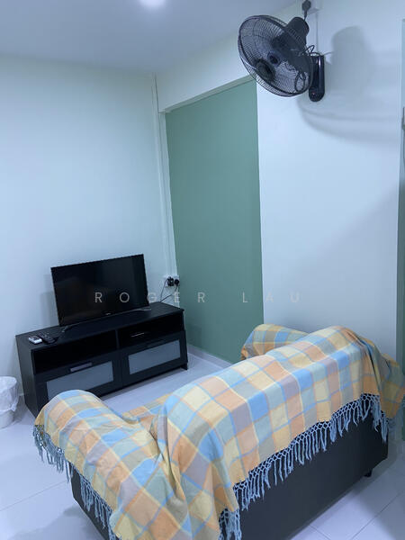 442 Ang Mo Kio Avenue 10, 442 Ang Mo Kio Avenue 10, 1 Bedroom, 350 sqft, HDB Flat For Rent, by Roger Lau, 23325113 - PropertyGuru.com.sg