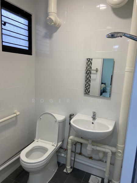 442 Ang Mo Kio Avenue 10, 442 Ang Mo Kio Avenue 10, 1 Bedroom, 350 sqft, HDB Flat For Rent, by Roger Lau, 23325113 - PropertyGuru.com.sg