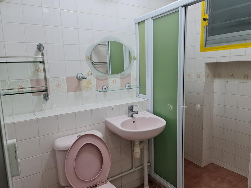 For Rent - 657 Jalan Tenaga