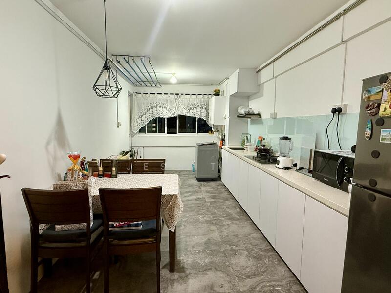 135 Bukit Batok West Avenue 6, 135 Bukit Batok West Avenue 6, Room Rental, 150 sqft, HDB Flat For Rent, by Jess Tan, 23330735 - PropertyGuru.com.sg