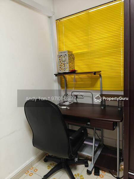For Rent - 233 Bain Street