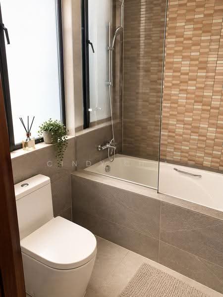 The Chatelet, 16A Margoliouth Road, Tanglin / Holland / Bukit Timah, 2 Bedrooms, 979 sqft, Condominium For Rent, by Cindy Chia, 23335252 - Bathroom - PropertyGuru.com.sg