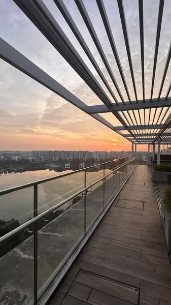 Waterfront Isle, 738 Bedok Reservoir Road, 1 Bedroom, 592 sqft, Condominium For Sale, by Desmond Loo 吕胜顺, 23336356 - PropertyGuru.com.sg