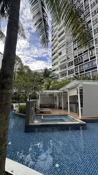 Waterfront Isle, 738 Bedok Reservoir Road, 1 Bedroom, 592 sqft, Condominium For Sale, by Desmond Loo 吕胜顺, 23336356 - PropertyGuru.com.sg