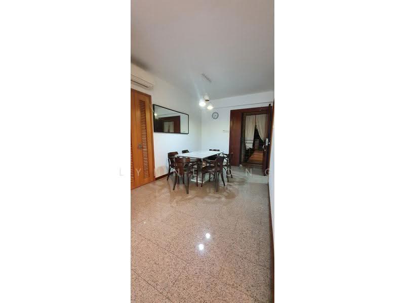 Queens, 10 Stirling Road, Alexandra / Commonwealth, 2 Bedrooms, 914 sqft, Condominium For Rent, by Lynne Ong, 23338337 - PropertyGuru.com.sg