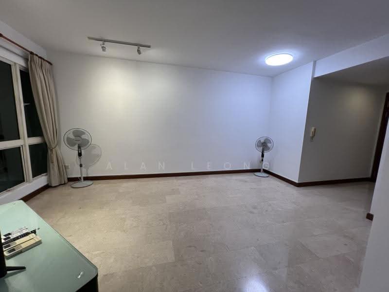 Burlington Square, 175 Bencoolen Street, Beach Road / Bugis / Rochor, 2 Bedrooms, 861 sqft, Apartment For Rent, by Alan Leong, 23340347 - PropertyGuru.com.sg