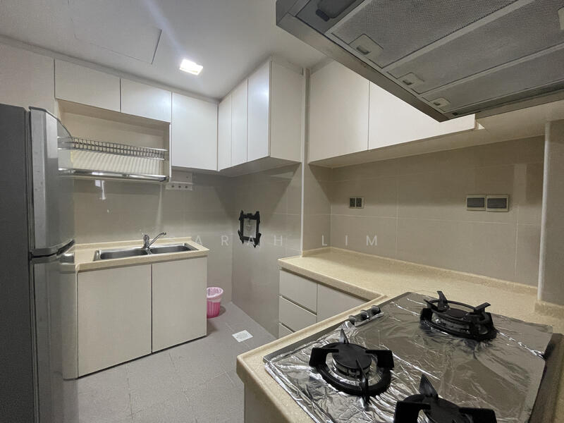 Kasturina Lodge, 20 Kay Poh Road, 2 Bedrooms, 800 sqft, Apartment For Rent, by Sarah Lim, 23343676 - PropertyGuru.com.sg