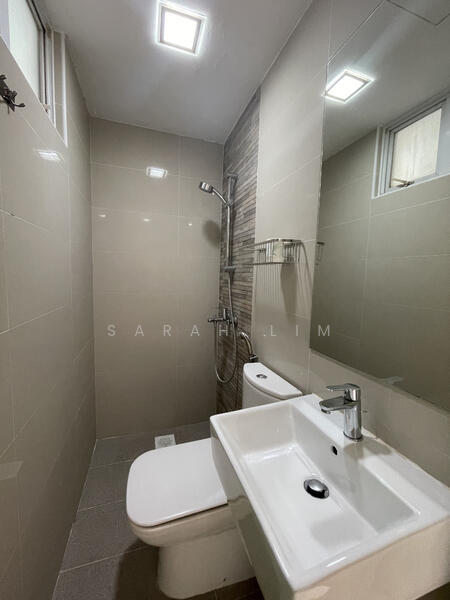 Kasturina Lodge, 20 Kay Poh Road, 2 Bedrooms, 800 sqft, Apartment For Rent, by Sarah Lim, 23343676 - PropertyGuru.com.sg