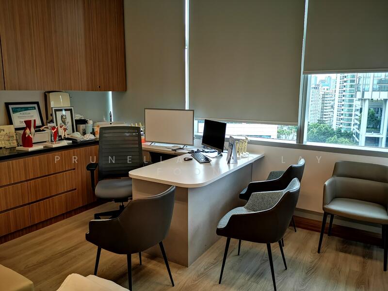 Mount Elizabeth Novena Hospital, 38 Irrawaddy Road, 495 sqft, Medical For Sale, by Prunella Ong Lay Foon, 23344629 - CommercialGuru.com.sg