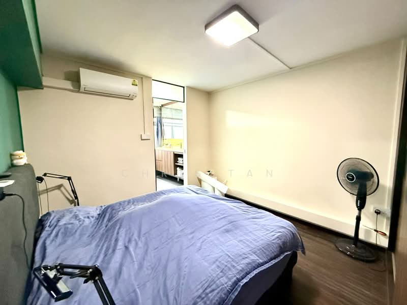 835 Hougang Central, 835 Hougang Central, 3 Bedrooms, 1,184 sqft, HDB Flat For Sale, by Chris Tan, 23344925 - PropertyGuru.com.sg