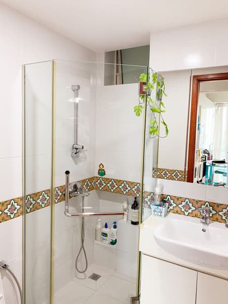 Cote D'Azur, 66 Marine Parade Road, 4 Bedrooms, 1,540 sqft, Condominium For Rent, by Michelle Poh, 23345340 - PropertyGuru.com.sg