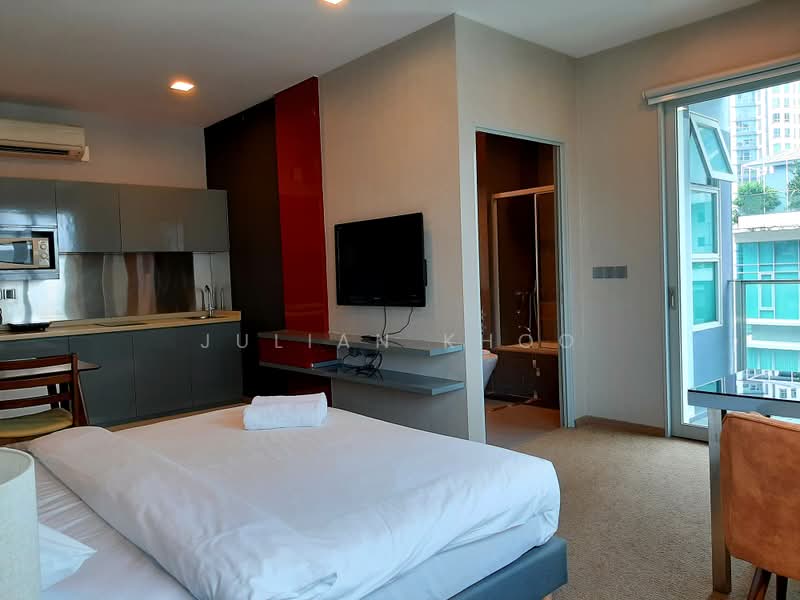 Royal Residences, Surrey Road, Studio, 401 sqft, Apartment For Rent, by Julian Khoo, 23348893 - PropertyGuru.com.sg