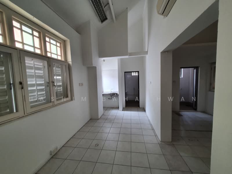 Pahang St Arab St Kg Glam, Pahang Street, Beach Road / Bugis / Rochor, 968 sqft, Shop / Shophouse For Rent, by Hashim Bahashwan, 23350690 - CommercialGuru.com.sg