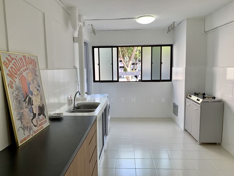 352 Clementi Avenue 2, 352 Clementi Avenue 2, 2 Bedrooms, 893 sqft, HDB Flat For Rent, by Elizabeth Lau, 23351790 - PropertyGuru.com.sg