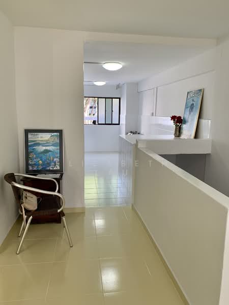 352 Clementi Avenue 2, 352 Clementi Avenue 2, 2 Bedrooms, 893 sqft, HDB Flat For Rent, by Elizabeth Lau, 23351790 - PropertyGuru.com.sg