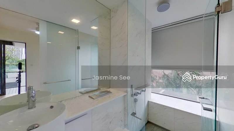 Master en-suite