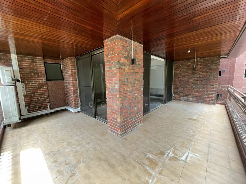 Nassim Mansion, 32 Nassim Hill, 4 Bedrooms, 3,500 sqft, Apartment For Rent, by Roger Ho, 23357069 - PropertyGuru.com.sg