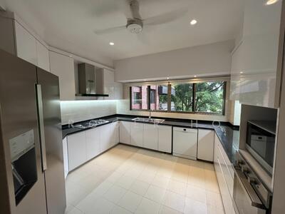 For Rent - Nassim Mansion