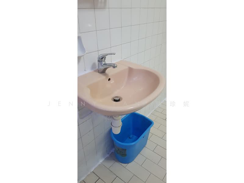 120 Potong Pasir Avenue 1, 120 Potong Pasir Avenue 1, 2 Bedrooms, 721 sqft, HDB Flat For Rent, by Jenny Tan, 23358407 - PropertyGuru.com.sg