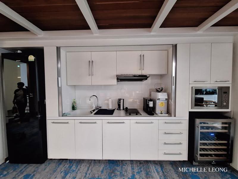 The Central, 6 Eu Tong Sen Street, Boat Quay / Raffles Place / Marina, 850 sqft, Office For Rent, by Michelle Leong, 23358453 - CommercialGuru.com.sg