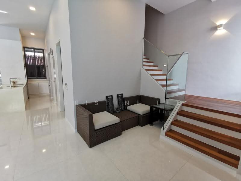 Modern Semi-D with Pool, mins to bus stop, supermarket and eateries, Berwick Drive, Hougang / Punggol / Sengkang, 5 Bedrooms, 4,300 sqft, Semi-Detached House For Rent, by Christine Teo, 23360452 - Entrance - PropertyGuru.com.sg