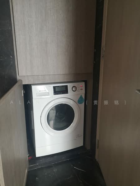 J Gateway, 2 Gateway Drive, 1 Bedroom, 473 sqft, Condominium For Rent, by Alan Wee, 23361666 - PropertyGuru.com.sg