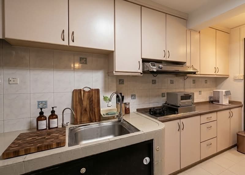 168 Stirling Road, 168 Stirling Road, Alexandra / Commonwealth, 2 Bedrooms, 645 sqft, HDB Flat For Sale, by Teo Teng Teng, 23365882 - PropertyGuru.com.sg
