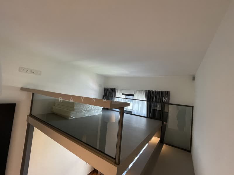 The Asana, 17 Queen's Road, 2 Bedrooms, 635 sqft, Condominium For Rent, by Raynard Lim, 23367387 - Loft upper area - PropertyGuru.com.sg