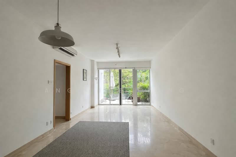 For Rent - 8 @ Mount Sophia