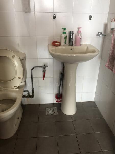 18D Holland Drive, 18D Holland Drive, Tanglin / Holland / Bukit Timah, 1 Bedroom, 102 sqft, HDB Flat For Rent, by Maggie Lee, 23368920 - PropertyGuru.com.sg